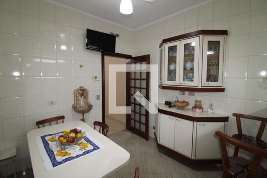 Cozinha de casa à venda com 3 quartos, 200m² em Vila Aurora (zona Norte), São Paulo