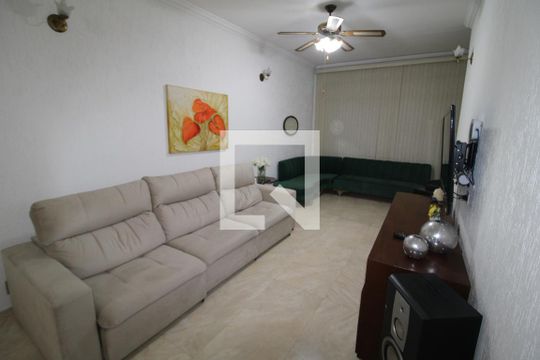 Casa à venda com 3 quartos, 200m² em Vila Aurora (zona Norte), São Paulo