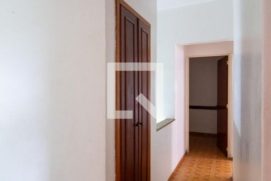 Corredor de casa para alugar com 3 quartos, 120m² em Jardim Nova Manchester, Sorocaba