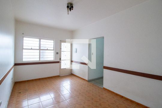 Casa para alugar com 3 quartos, 120m² em Jardim Nova Manchester, Sorocaba
