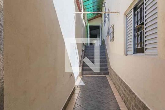 Lavanderia de casa para alugar com 3 quartos, 125m² em Jardim das Industrias, São José dos Campos