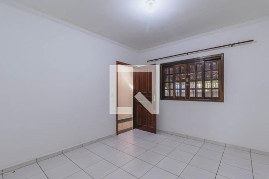 Casa para alugar com 3 quartos, 125m² em Jardim das Industrias, São José dos Campos