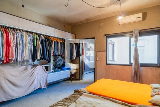 Quarto 2 de casa para alugar com 4 quartos, 300m² em Cidade Baixa, Porto Alegre
