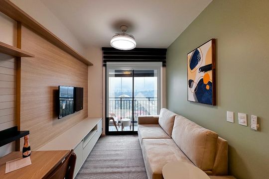 Sala de apartamento para alugar com 1 quarto, 33m² em Santo Amaro, São Paulo