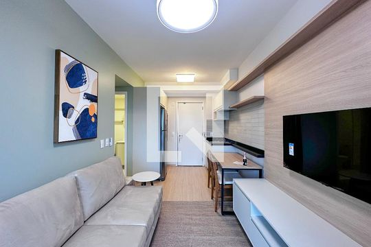 Apartamento para alugar com 1 quarto, 33m² em Santo Amaro, São Paulo