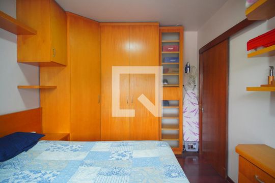 Quarto 1 de apartamento à venda com 2 quartos, 63m² em Pátria Nova, Novo Hamburgo