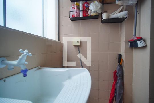 Área de Serviço de apartamento à venda com 2 quartos, 63m² em Pátria Nova, Novo Hamburgo