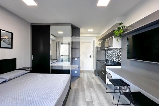 Kitnet/Studio para alugar com 1 quarto, 25m² em Jardim das Acácias, São Paulo