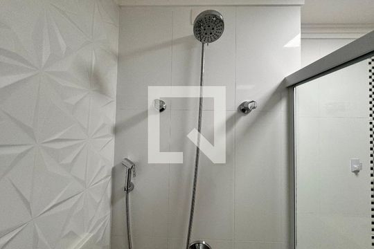 Banheiro de apartamento para alugar com 2 quartos, 100m² em Centro, Santo André
