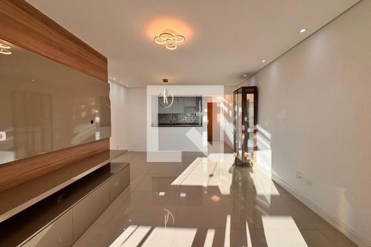 Sala de apartamento para alugar com 2 quartos, 100m² em Centro, Santo André
