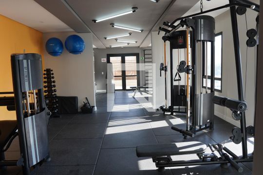 Academia de kitnet/studio à venda com 1 quarto, 27m² em Pinheiros, São Paulo
