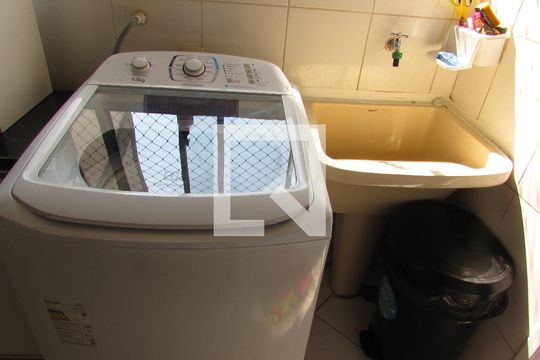 Área de Serviço de apartamento à venda com 4 quartos, 98m² em Vila Sonia, São Paulo
