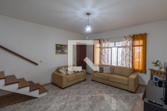 Casa à venda com 3 quartos, 228m² em Burgo Paulista, São Paulo