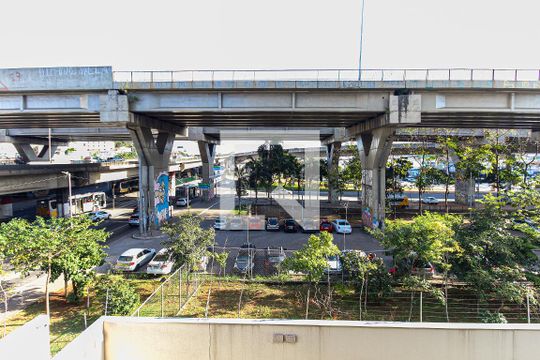 Vista da Área de Serviço de apartamento à venda com 1 quarto, 40m² em Vila Taquari, São Paulo