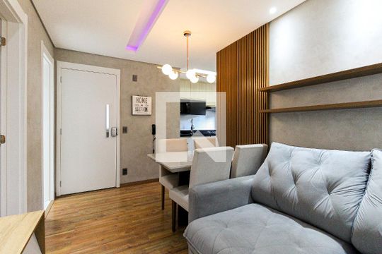 Sala de apartamento à venda com 1 quarto, 40m² em Vila Taquari, São Paulo