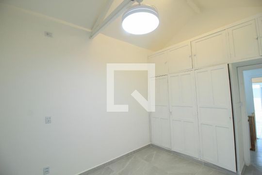 Quarto 1 de casa à venda com 3 quartos, 180m² em Vila Claudia, São Paulo