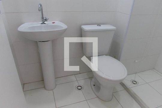 Banheiro de apartamento à venda com 1 quarto, 24m² em Panamby, São Paulo