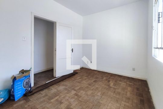 Quarto 1 de apartamento à venda com 4 quartos, 114m² em Centro, Curitiba