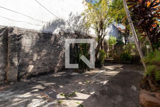 Quintal de casa à venda com 3 quartos, 203m² em Santana, São Paulo