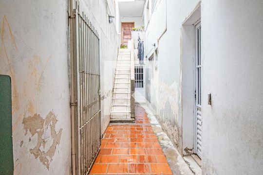 Entrada de casa para alugar com 1 quarto, 30m² em Jardim Modelo, São Paulo