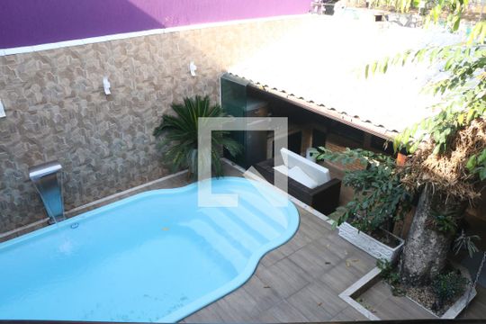 Área comum de casa para alugar com 3 quartos, 500m² em Santo Elias, Nova Iguaçu