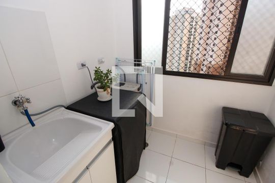 Área de Serviço de apartamento à venda com 2 quartos, 72m² em Jardim Maria Rosa, Taboão da Serra