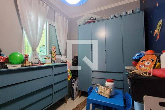 Quarto de apartamento à venda com 2 quartos, 55m² em Jardim Santo Antônio, Santo André
