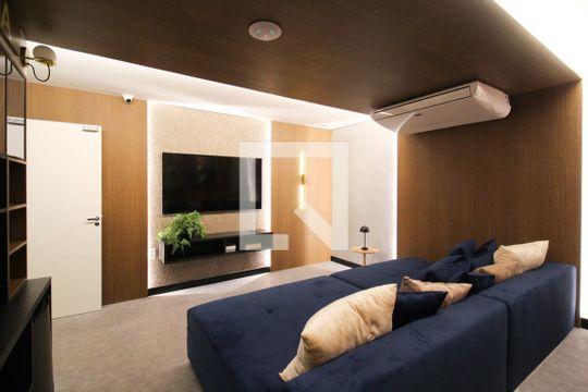 Área comum - Sala de Cinema de kitnet/studio à venda com 1 quarto, 26m² em Vila Olímpia, São Paulo