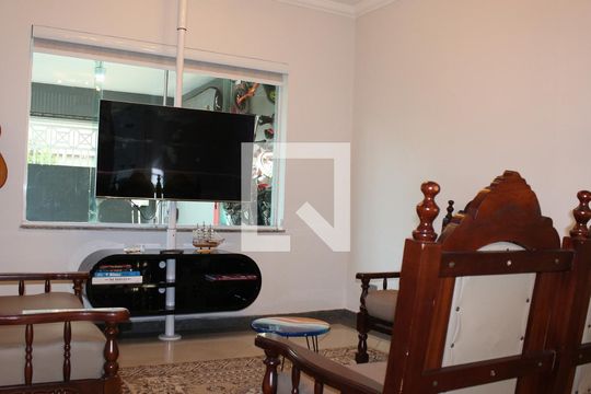 Sala de casa à venda com 3 quartos, 102m² em Vila Prudente, São Paulo