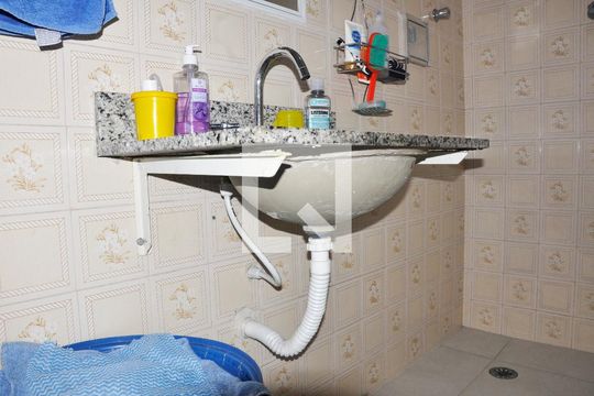 Casa 01 - Banheiro Social de casa à venda com 4 quartos, 181m² em Sítio do Mandaqui, São Paulo
