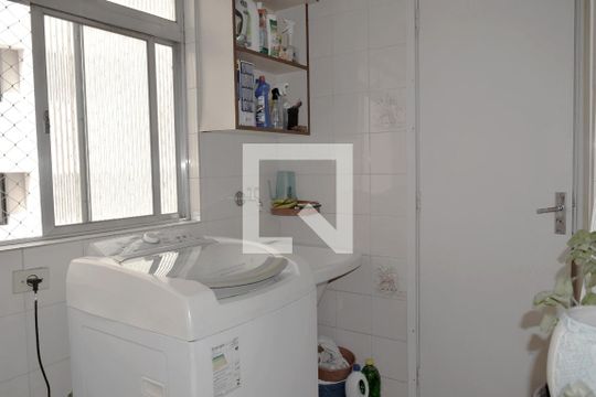 Área de Serviço de apartamento à venda com 3 quartos, 115m² em Vila Madalena, São Paulo