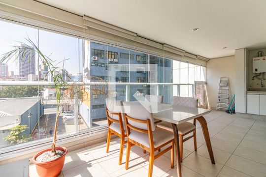 Varanda de apartamento à venda com 1 quarto, 60m² em Pinheiros, São Paulo