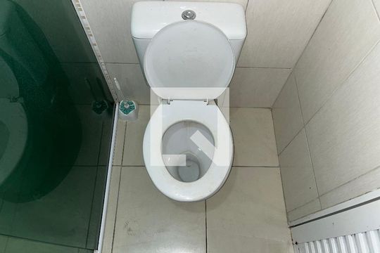 Banheiro de apartamento à venda com 4 quartos, 150m² em Barra Funda, São Paulo