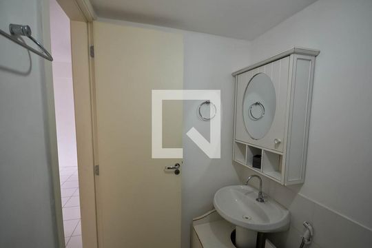 Banheiro da Suíte de apartamento para alugar com 3 quartos, 75m² em Tijuca, Rio de Janeiro