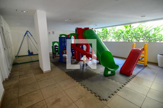 Área comum - Playground de apartamento para alugar com 3 quartos, 75m² em Tijuca, Rio de Janeiro