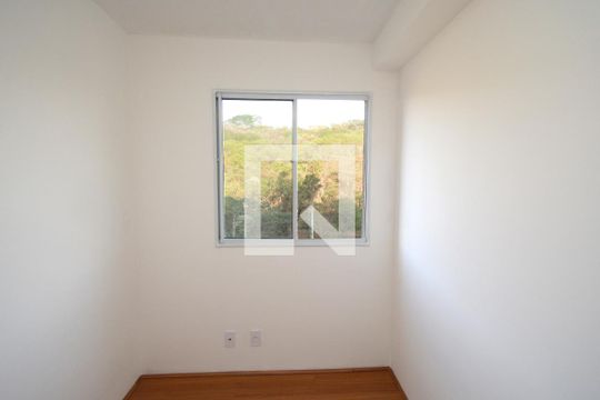 Quarto 2 de apartamento para alugar com 2 quartos, 36m² em Usina Piratininga, São Paulo