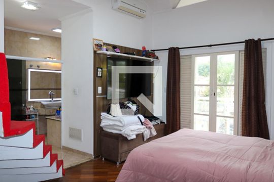 Suíte 1 de casa à venda com 6 quartos, 350m² em Jardim São Caetano, São Caetano do Sul