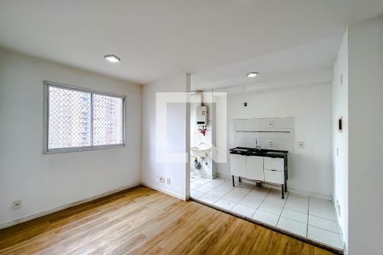 Sala de apartamento para alugar com 2 quartos, 45m² em Brás, São Paulo