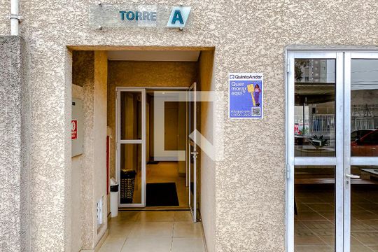 Área comum de apartamento para alugar com 2 quartos, 45m² em Brás, São Paulo