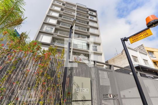 Fachada de apartamento para alugar com 1 quarto, 36m² em Sumarezinho, São Paulo