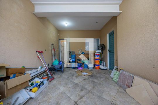 Garagem de casa à venda com 8 quartos, 305m² em Jardim Monte Azul, São Paulo