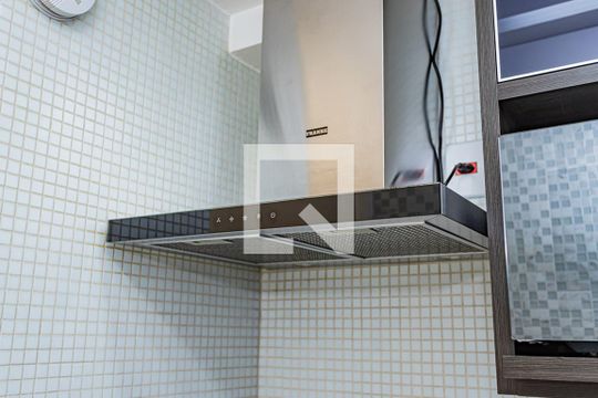 Cozinha e área de serviço de apartamento à venda com 2 quartos, 92m² em Casa Verde, São Paulo