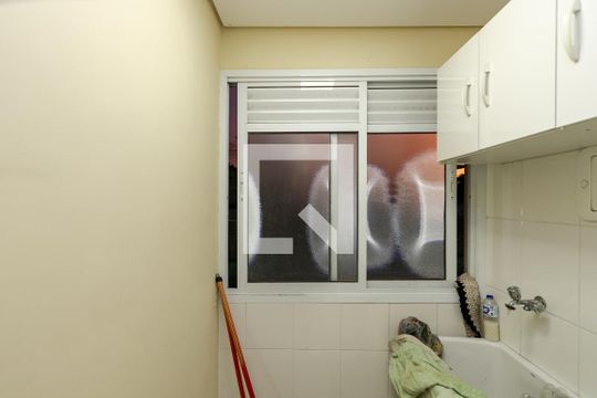Área de Serviço de apartamento para alugar com 2 quartos, 47m² em Jardim Casablanca, São Paulo