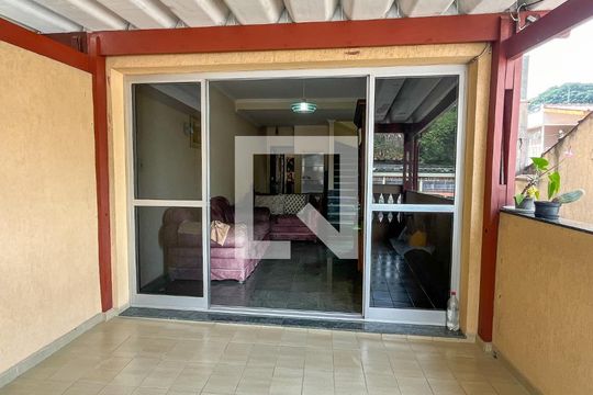 Varanda de casa à venda com 3 quartos, 175m² em Parque Monteiro Soares, São Paulo