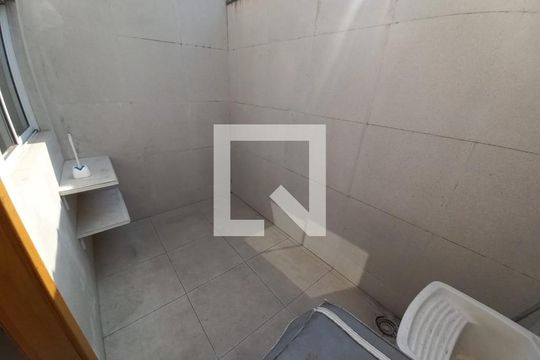 Área de Serviço de casa para alugar com 1 quarto, 63m² em Esplanada dos Barreiros, São Vicente
