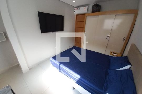 Quarto de casa para alugar com 1 quarto, 63m² em Esplanada dos Barreiros, São Vicente