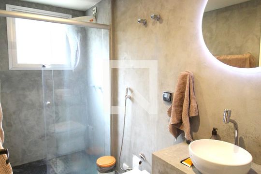 Banheiro da Suíte de apartamento à venda com 4 quartos, 95m² em Vila Olímpia, São Paulo