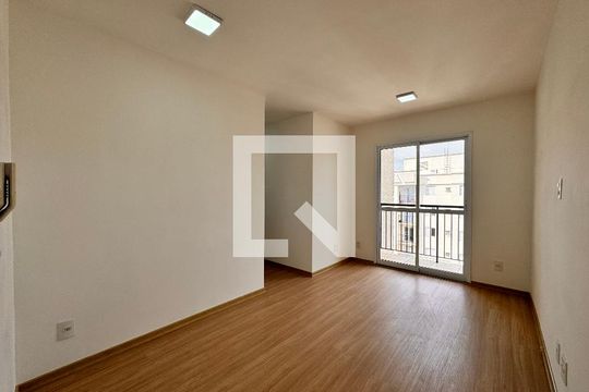 Apartamento para alugar com 2 quartos, 48m² em Parque João Ramalho, Santo André