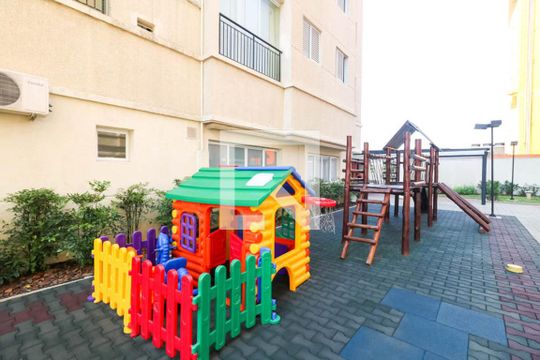 Área comum - Playground de apartamento para alugar com 2 quartos, 48m² em Parque João Ramalho, Santo André