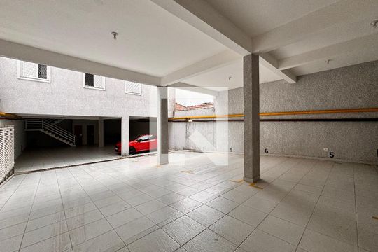 Garagem de apartamento à venda com 3 quartos, 89m² em Vila Humaita, Santo André